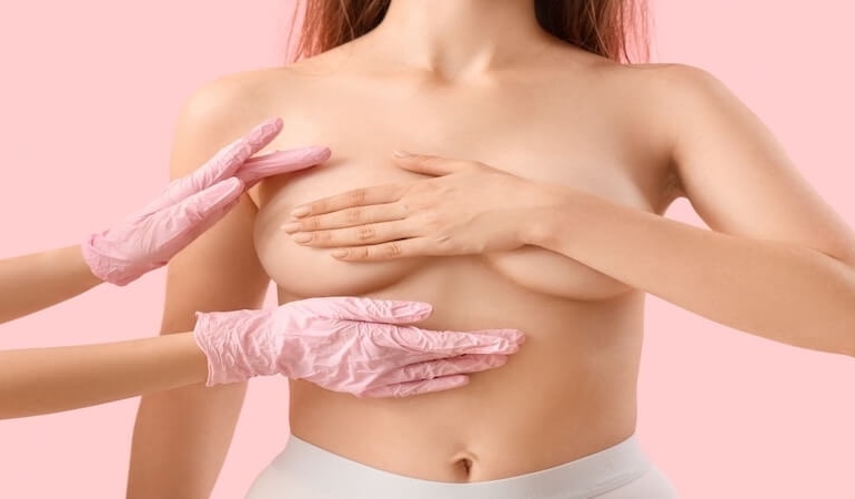 Meme Dikleştirme Estetiğine Talep Artıyor: İstanbul’da Op. Dr. Gökhan Semerci Öne Çıkıyor